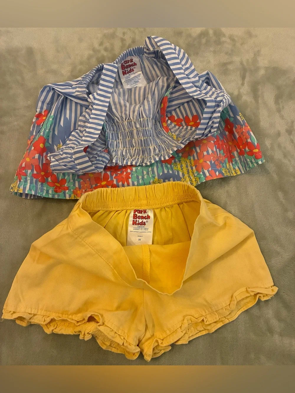 Girls Toddler Lot of 17 Pieces of Clothing Size 2T/3T